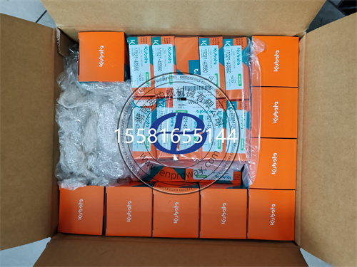 久保田聯合收割機V2403發動機配件：四配套、缸墊、連桿瓦、氣門